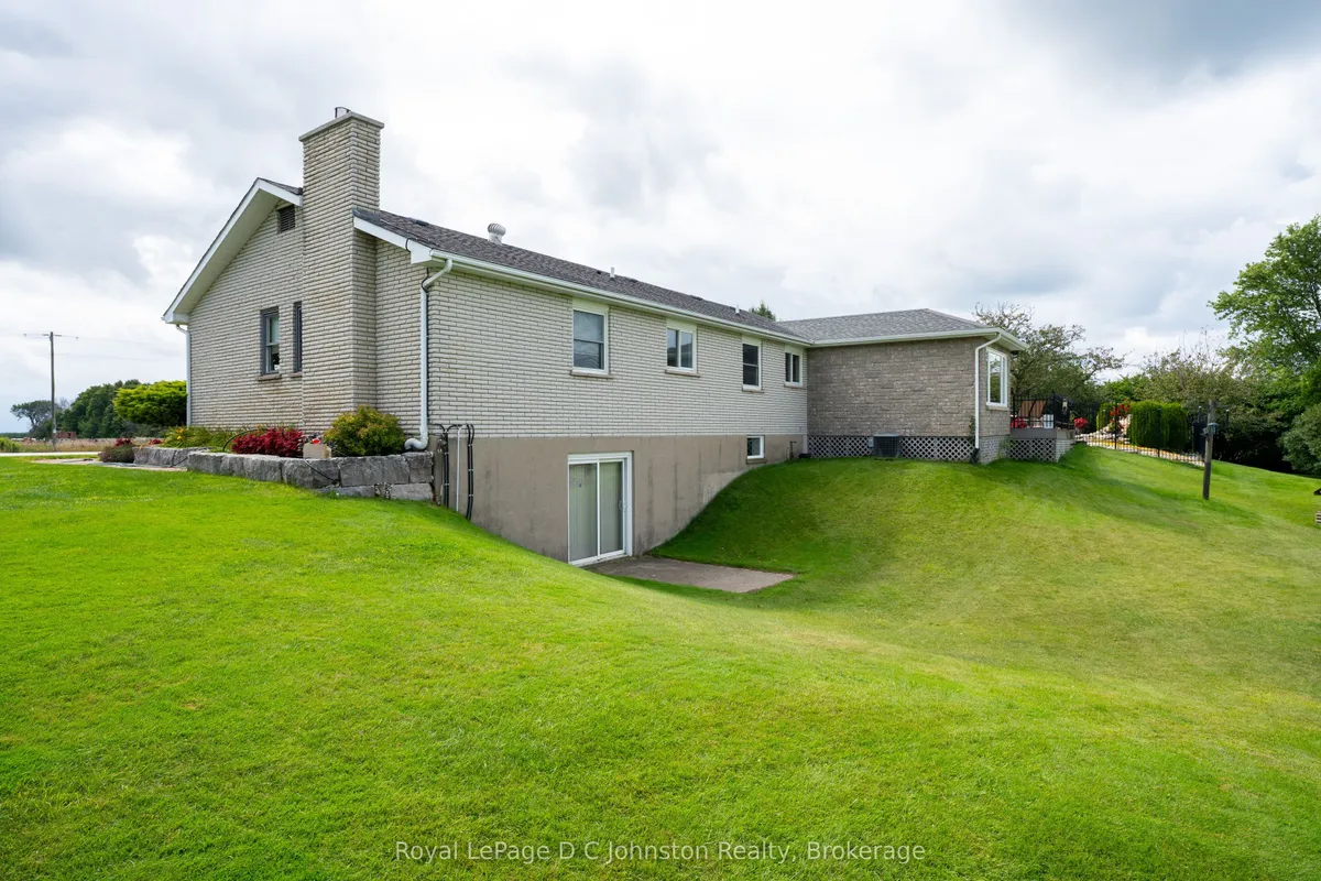 830 Concession 2 Concession, ON N0H 2C5