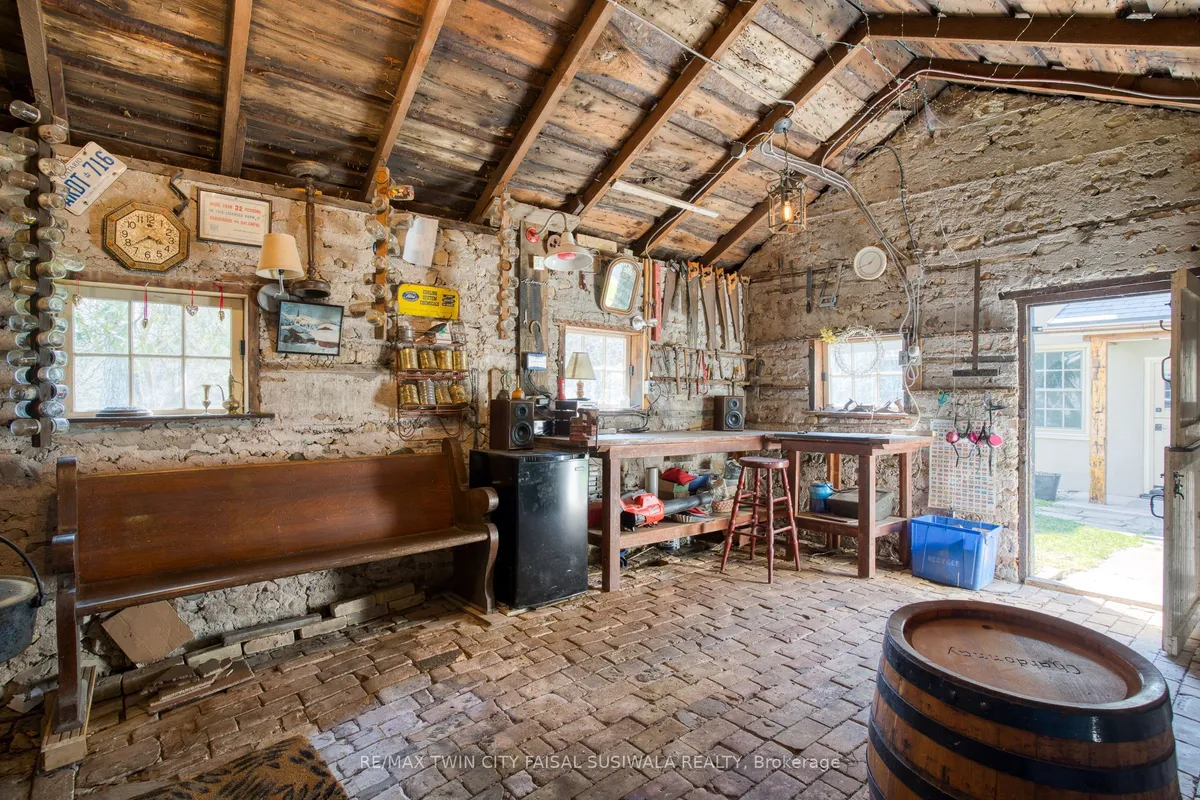 17 The Kirksway N/A, ON N2P 2J3