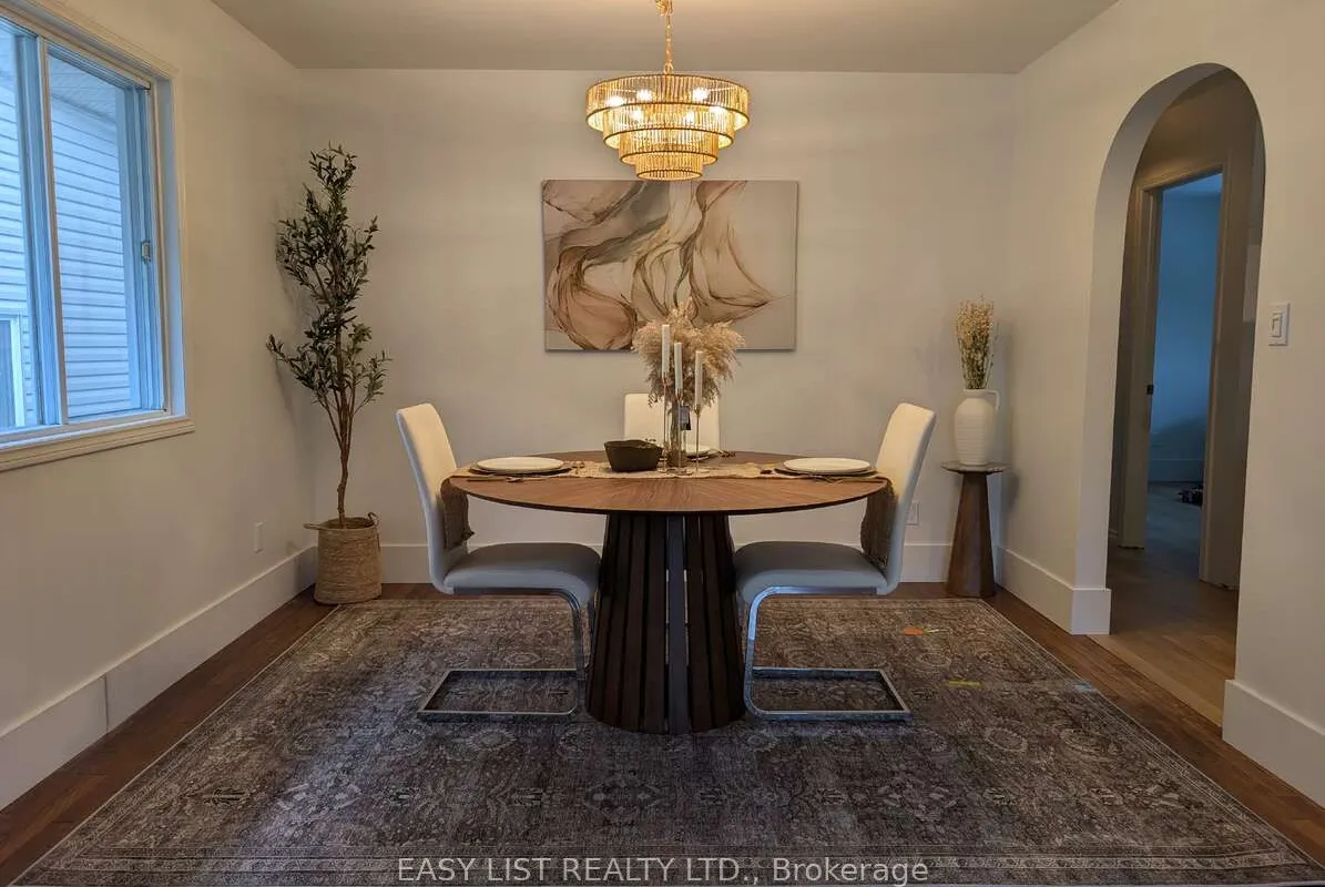 1635 7th Avenue, ON N4K 6L9