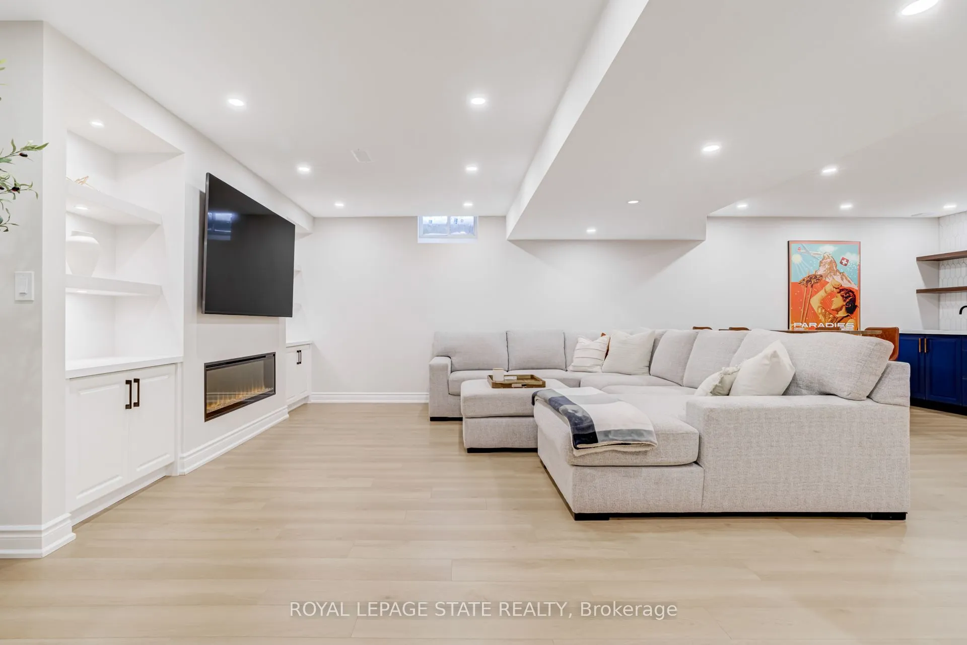 36 Irwin Avenue, ON L9K 0E9