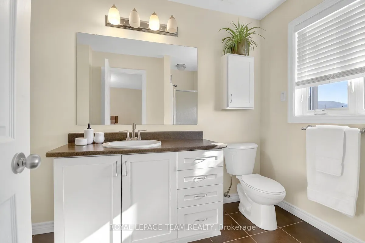 245 Garrity Crescent, ON K2J 3T7