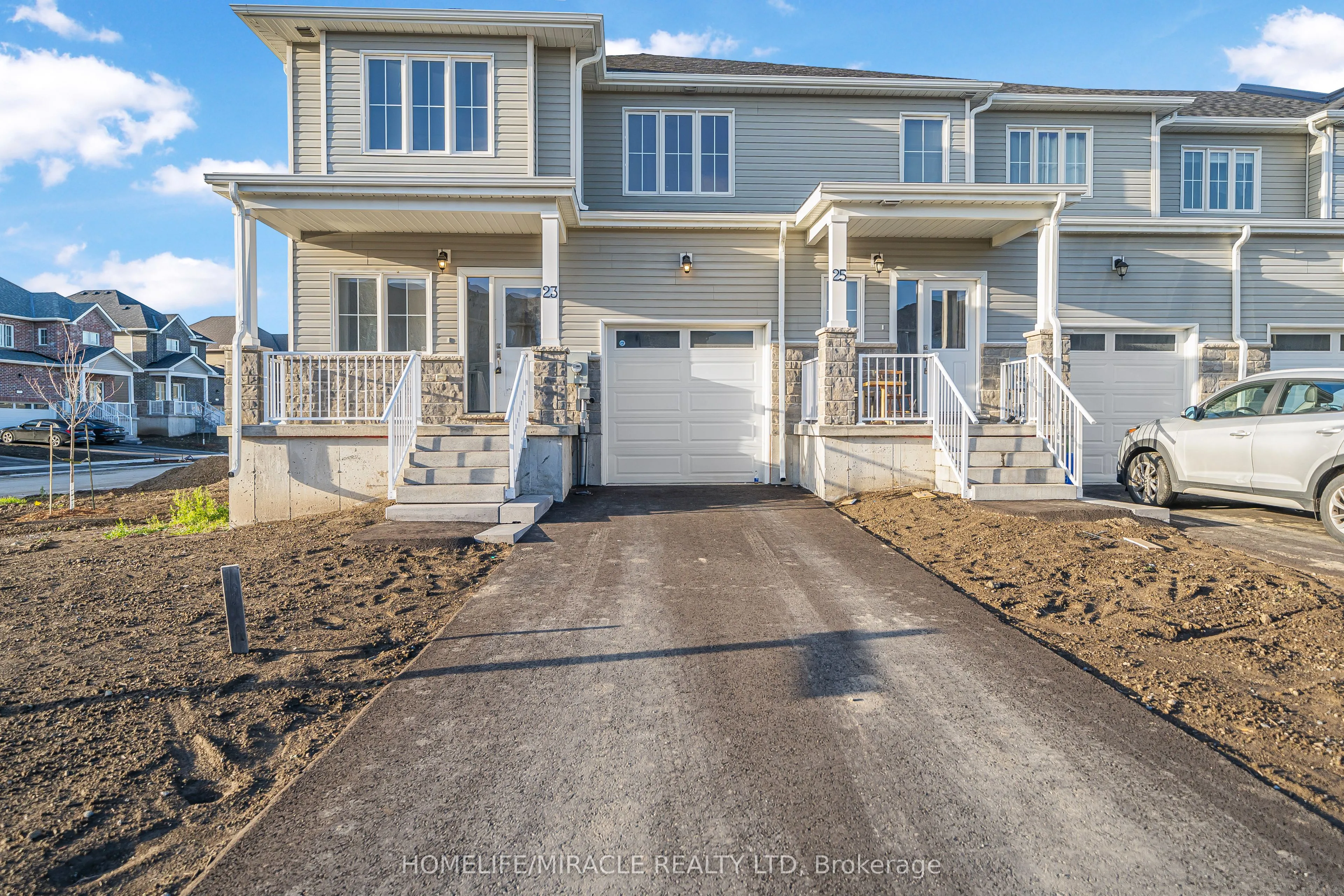 23 Lincoln Drive, ON K8N 0T6