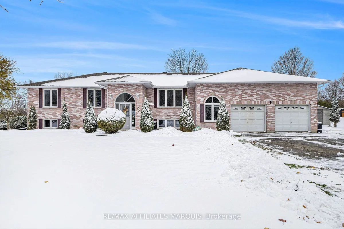 8 Davis Lane, ON K7A 4S5