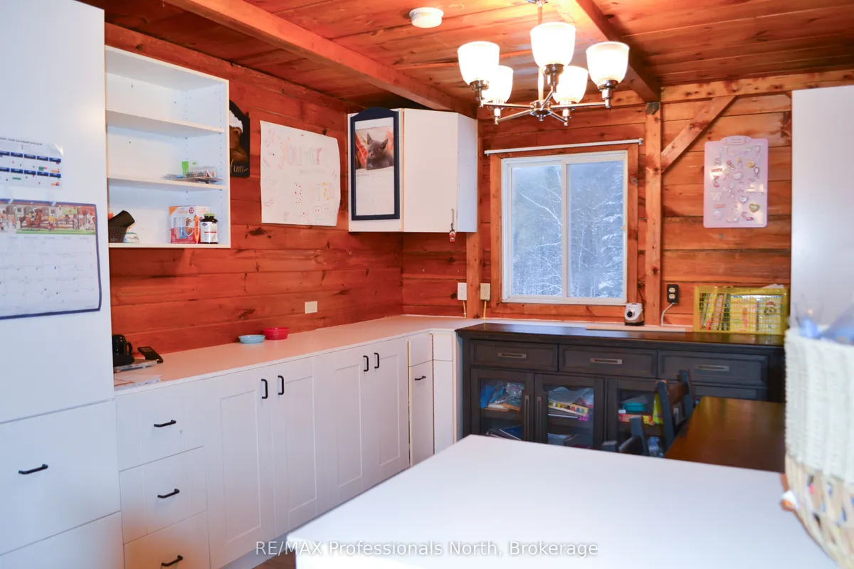 2315 Aspdin Road, ON P0B 1M0