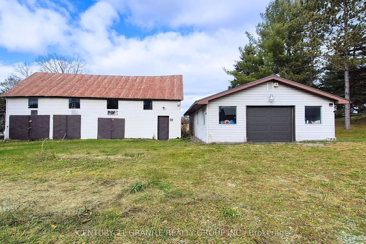 15 East Hungerford Road, ON K0K 3J0