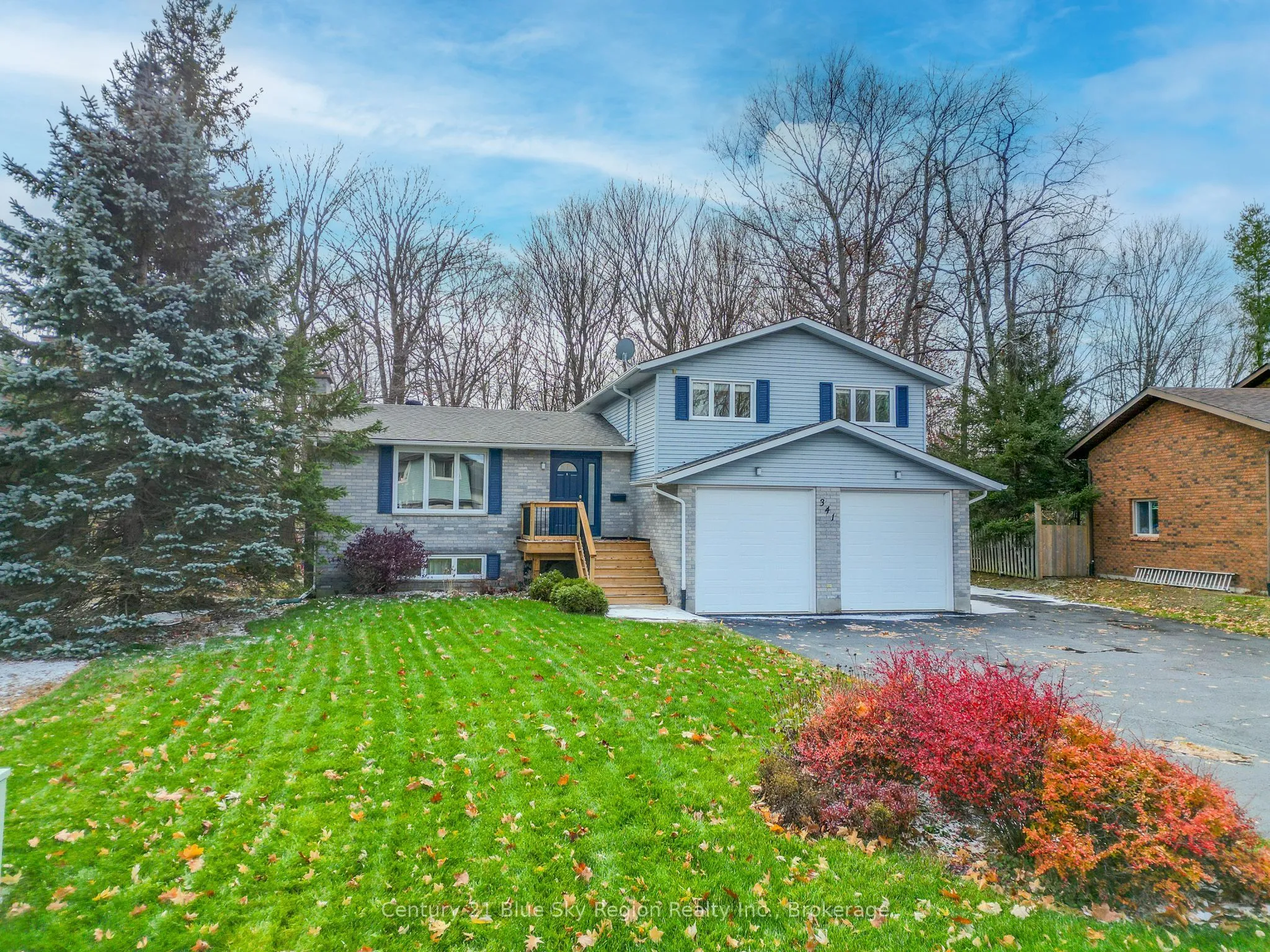 341 Pearce Street, ON P1C 1L5