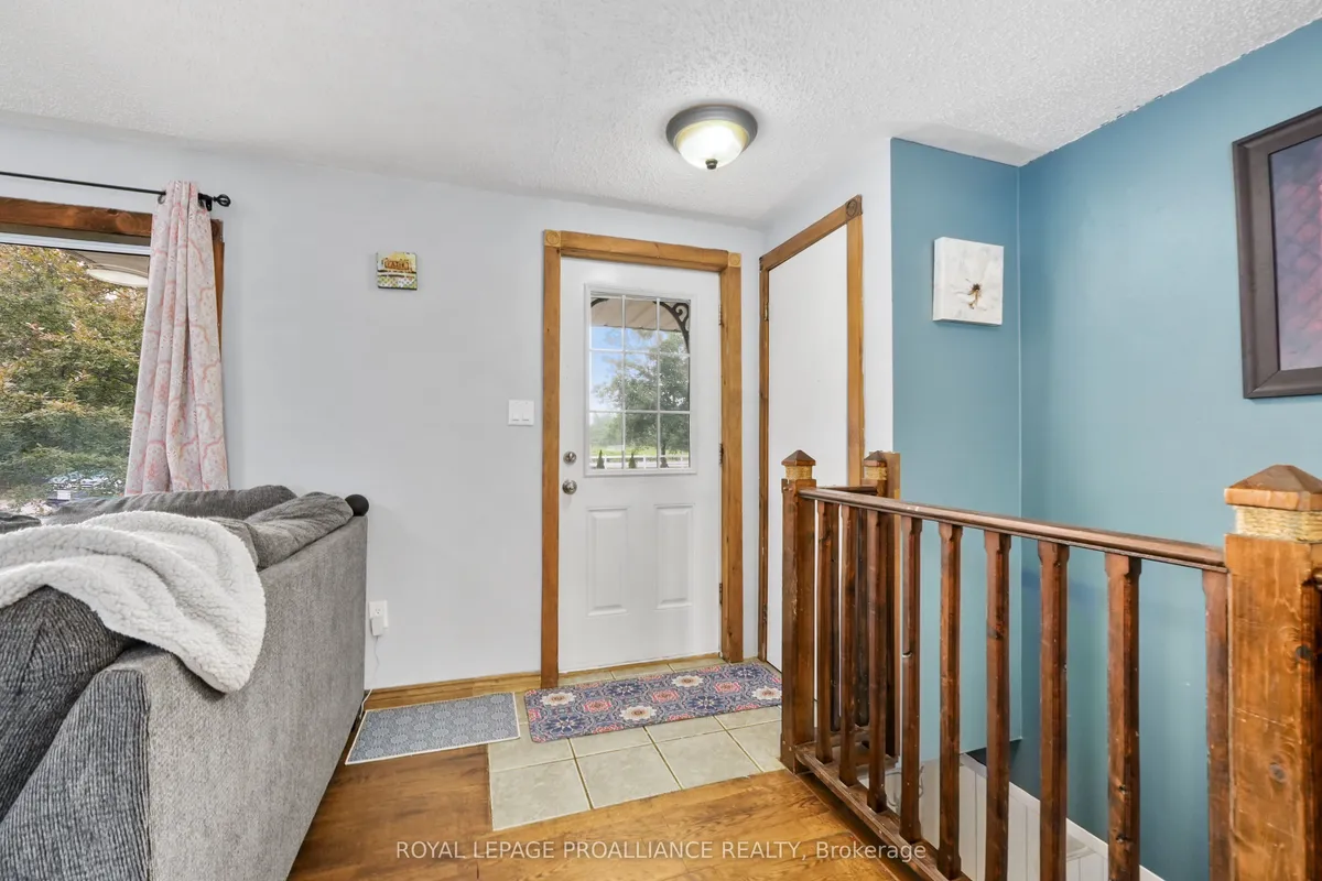 16 Mack Trail, ON K0L 1Z0