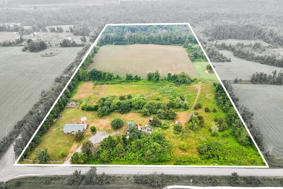 16 Mack Trail, ON K0L 1Z0