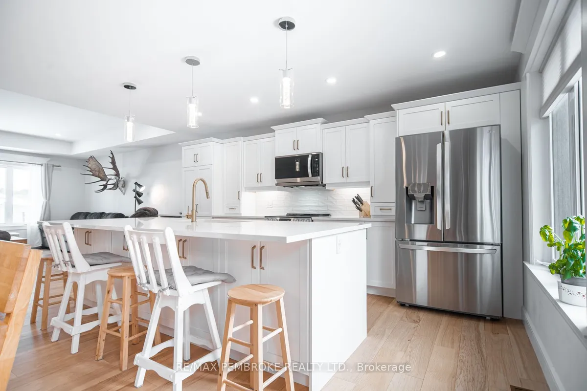 46 Liam Street, ON K8H 0G8