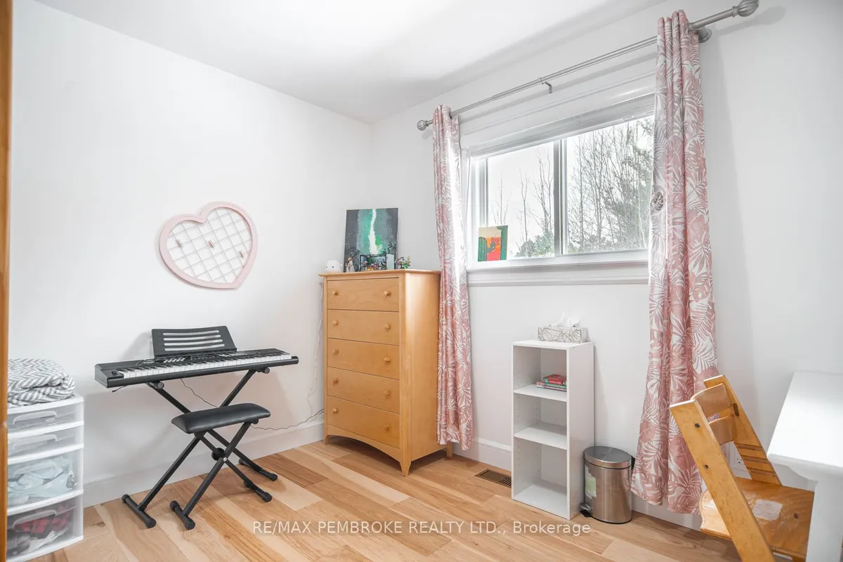 46 Liam Street, ON K8H 0G8