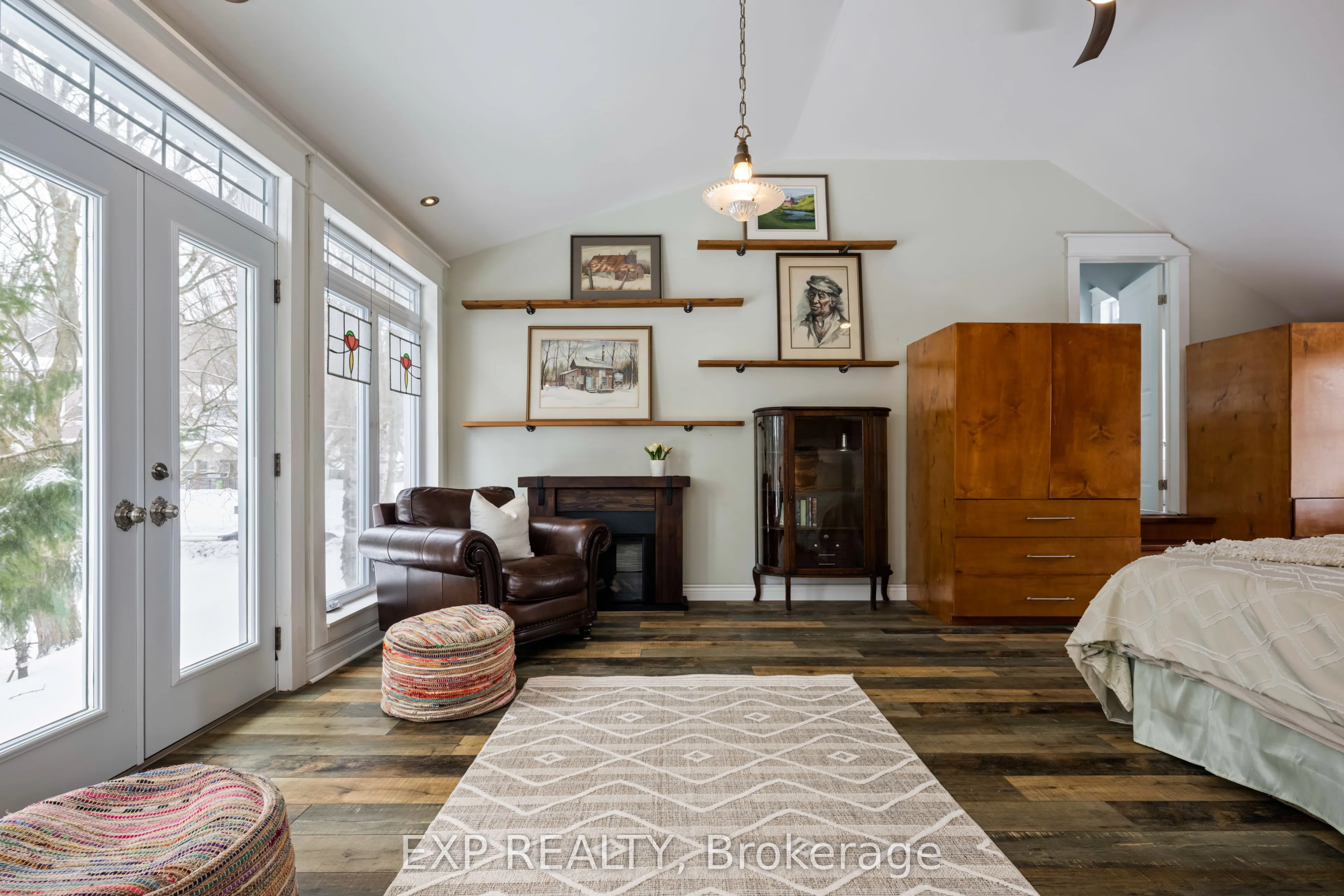 16 Mill Street, ON L9W 3Z3