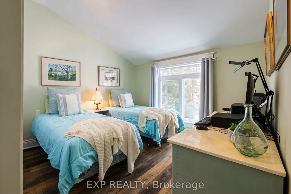 16 Mill Street, ON L9W 3Z3