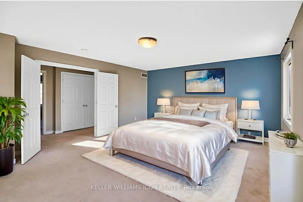 380 Brettonwood Ridge, ON K2T 0H8