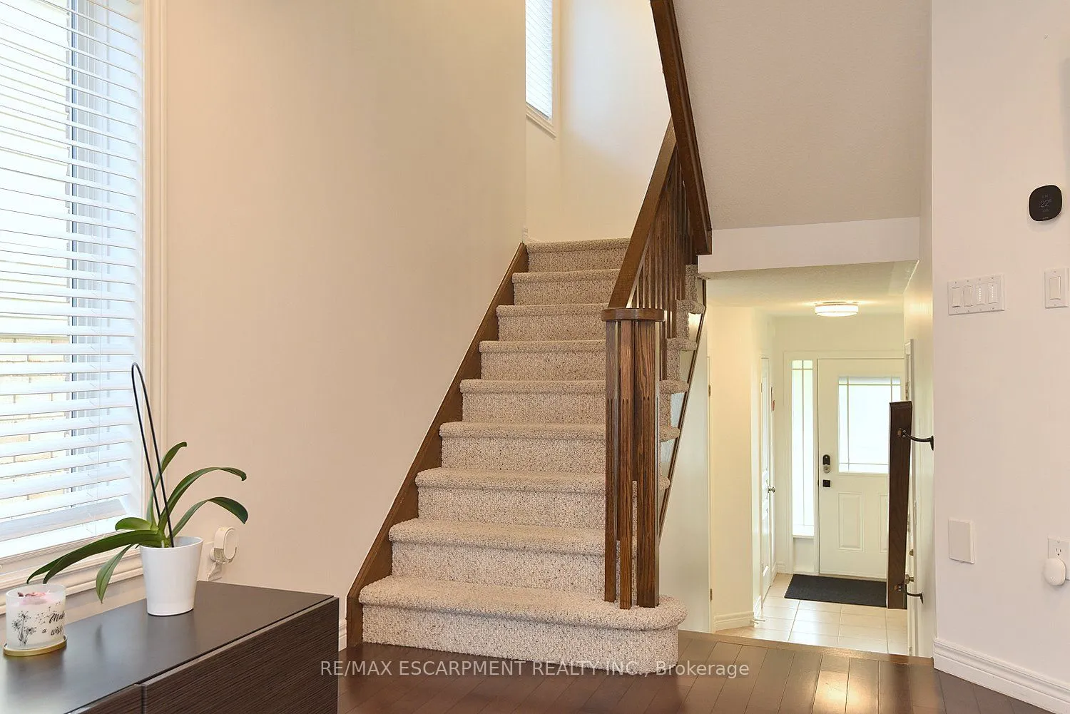 102 Celestial Crescent, ON L0R 1P0