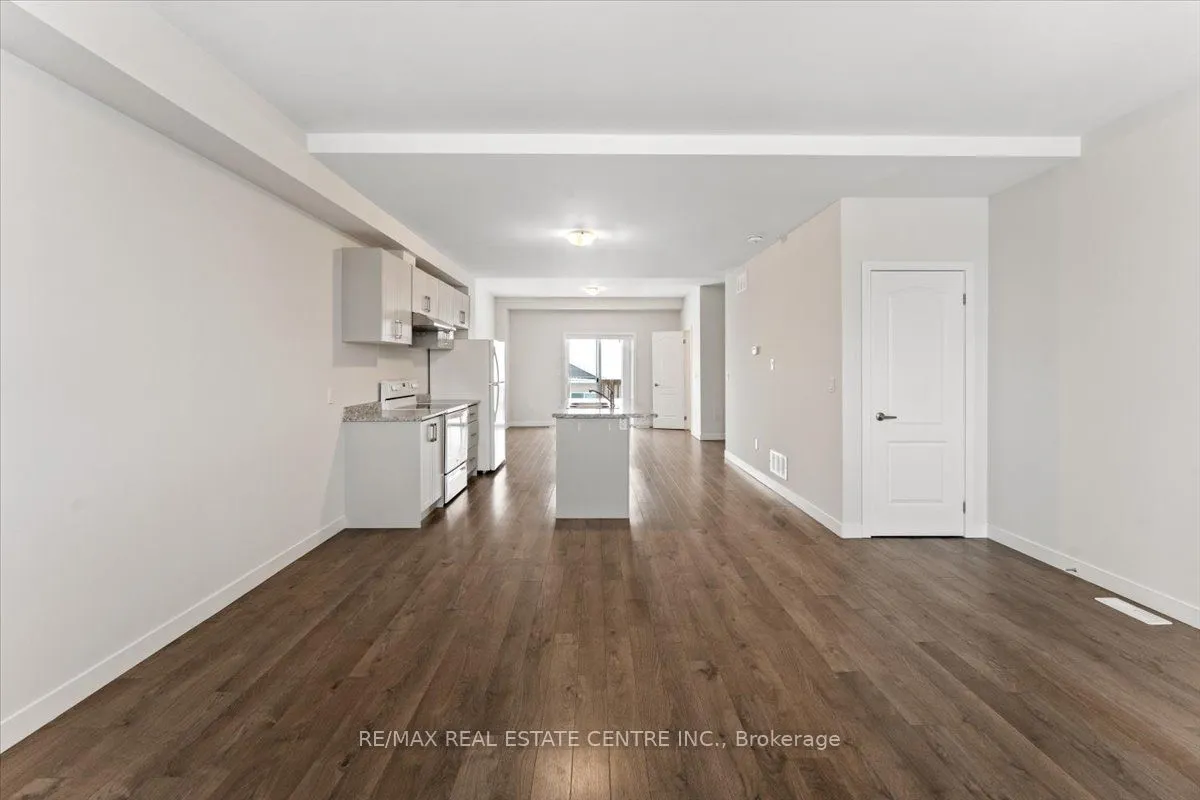 39 Denistoun Street, ON L3C 0H6