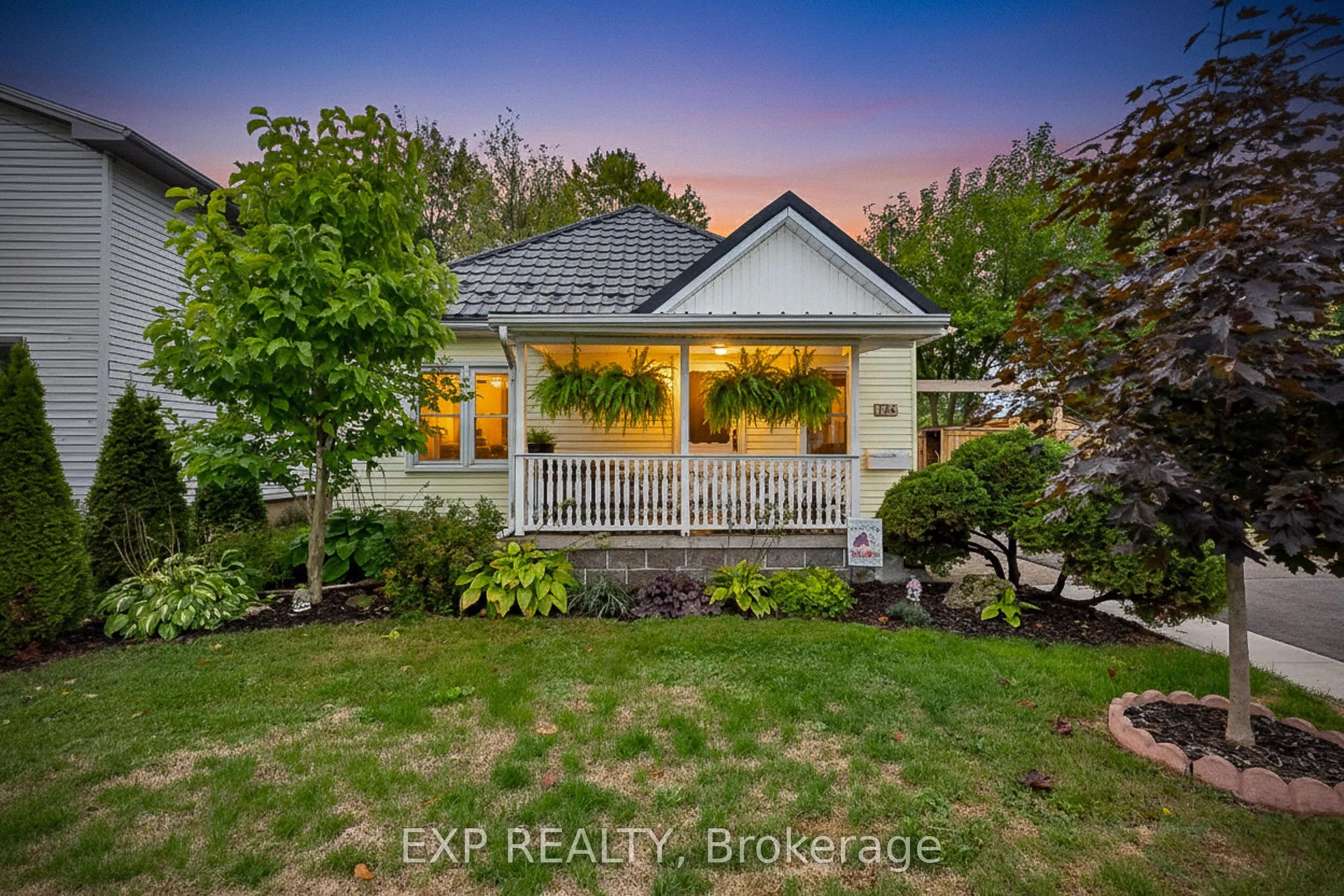 176 IDYLEWYLDE Street, ON L2A 2L6