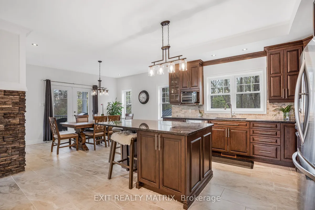 64 Radstock Lane, ON K6A 2R2