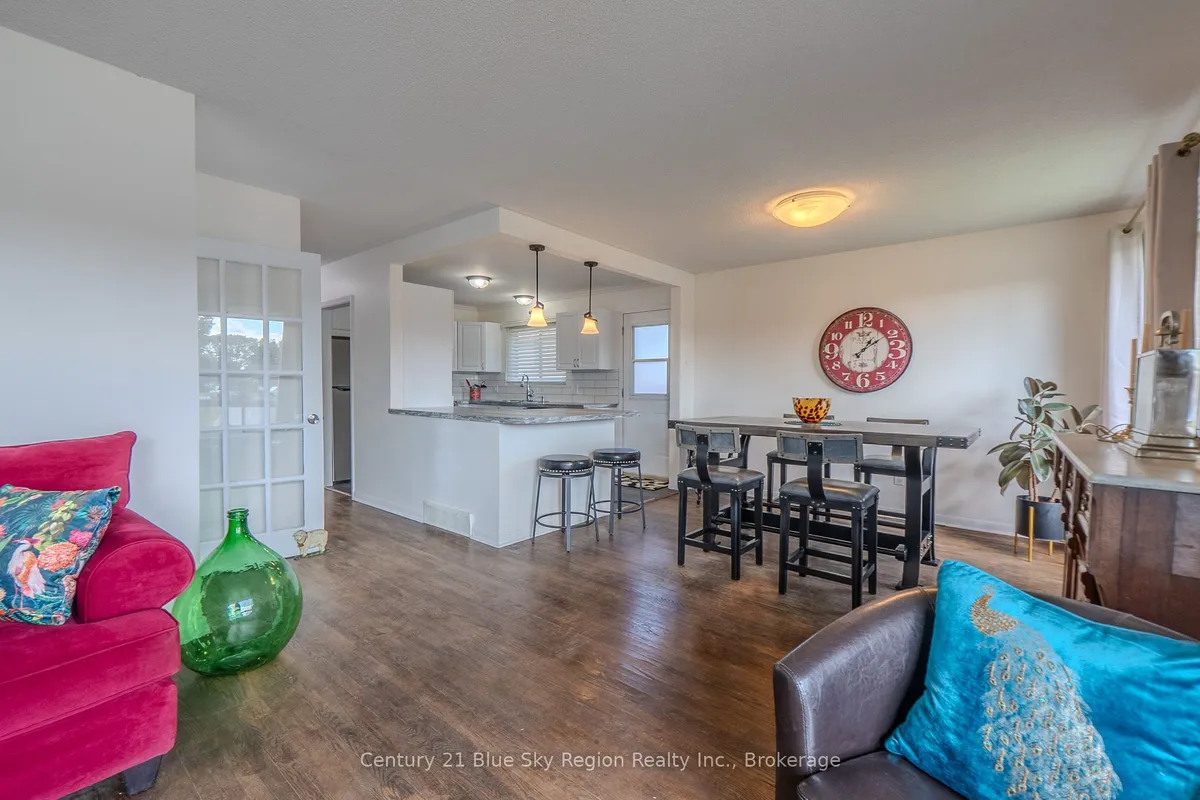 62 Strathcona Drive, ON P1A 2N1