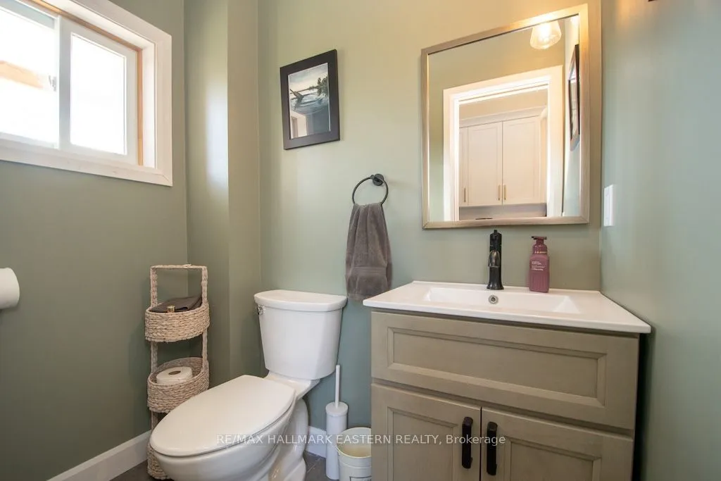 3477 Wallace Point Road, ON K9J 6Y3