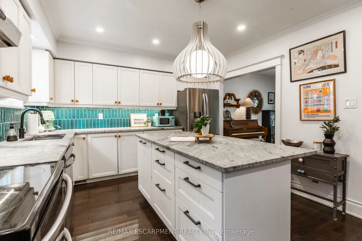 431 Hughson Street, ON L8L 4N4