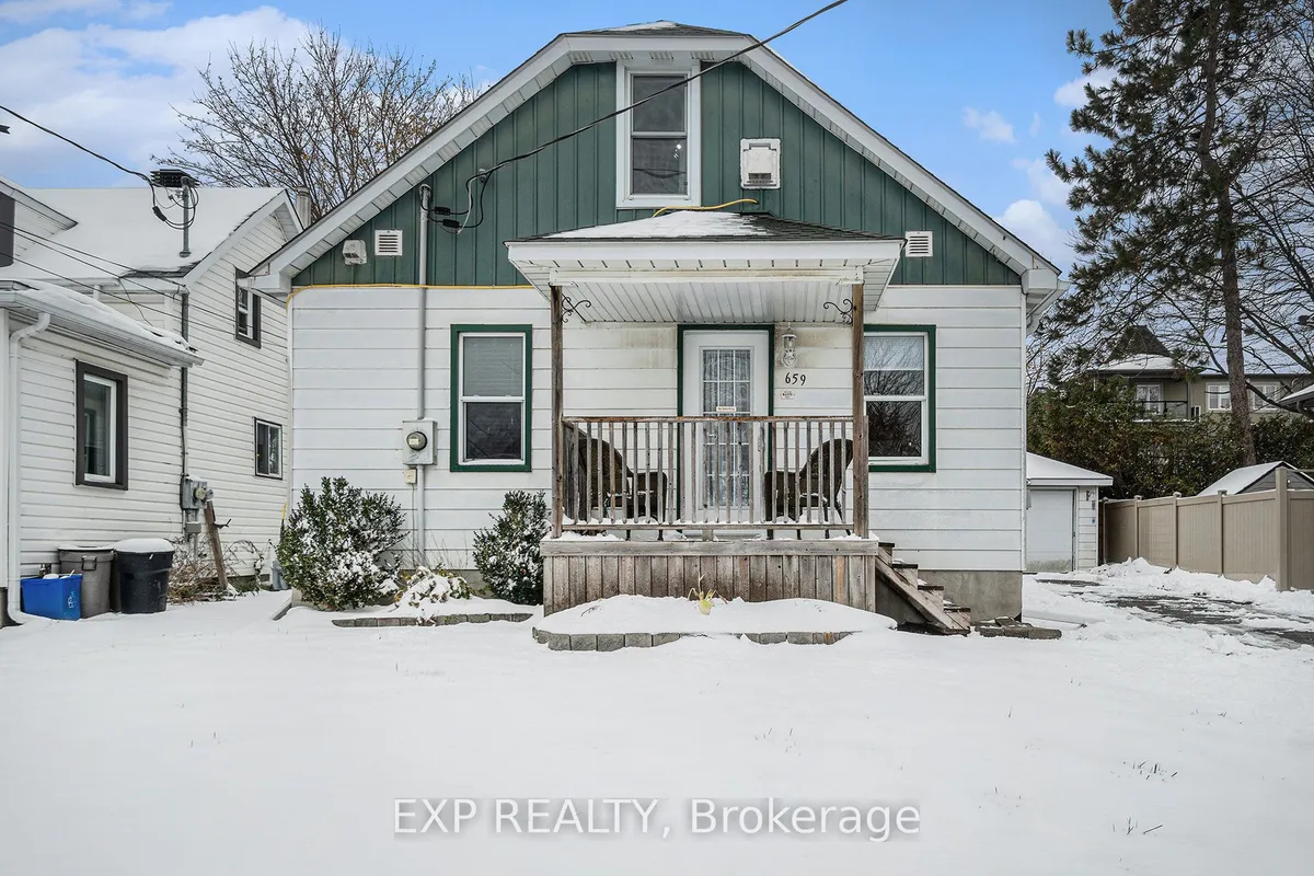 659 Montcalm Street, ON K0A 1M0