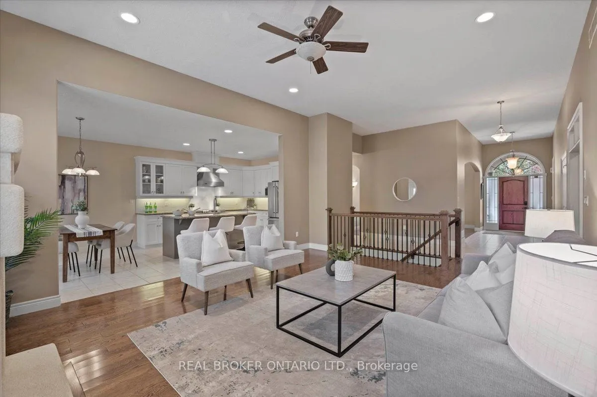 392 Deer Ridge Drive, ON N2P 2S6