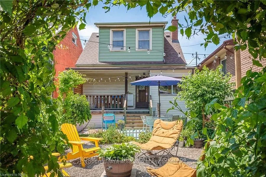 28 William Street, ON L8L 5T7