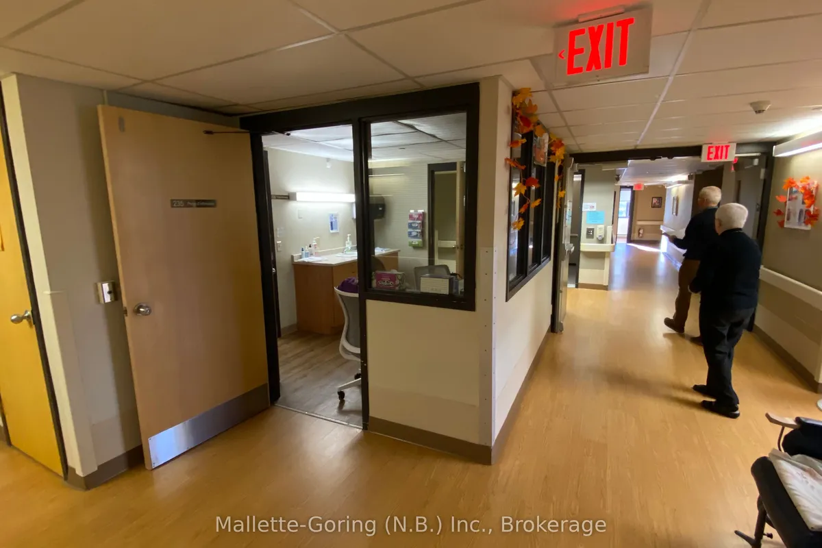 990 Wyld Street, ON P1B 2A6