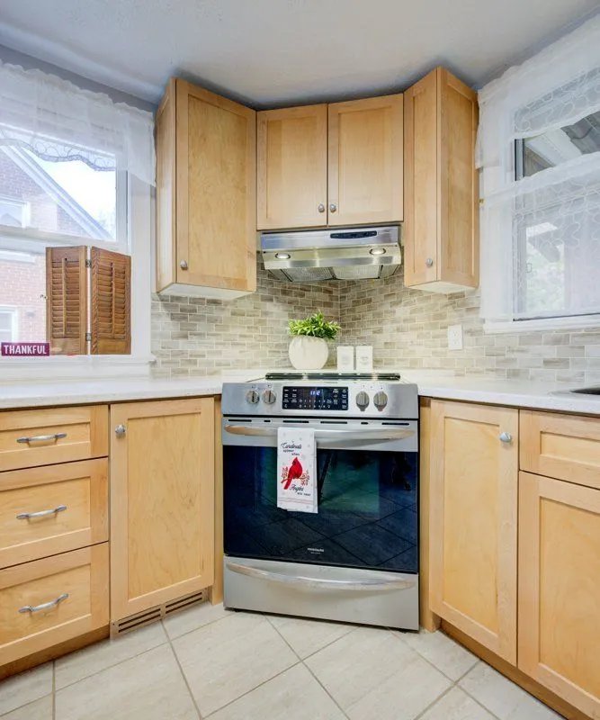 76 Brentwood Avenue, ON N2H 2C8