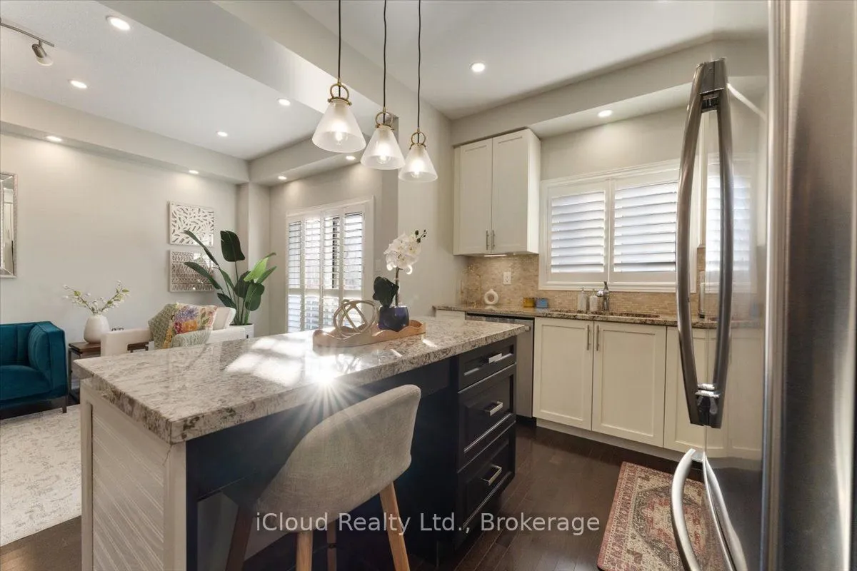 115 Echovalley Drive, ON L8J 0H1