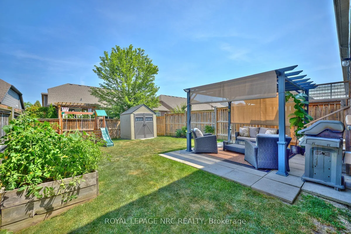 118 Roselawn Crescent, ON L3C 0C4