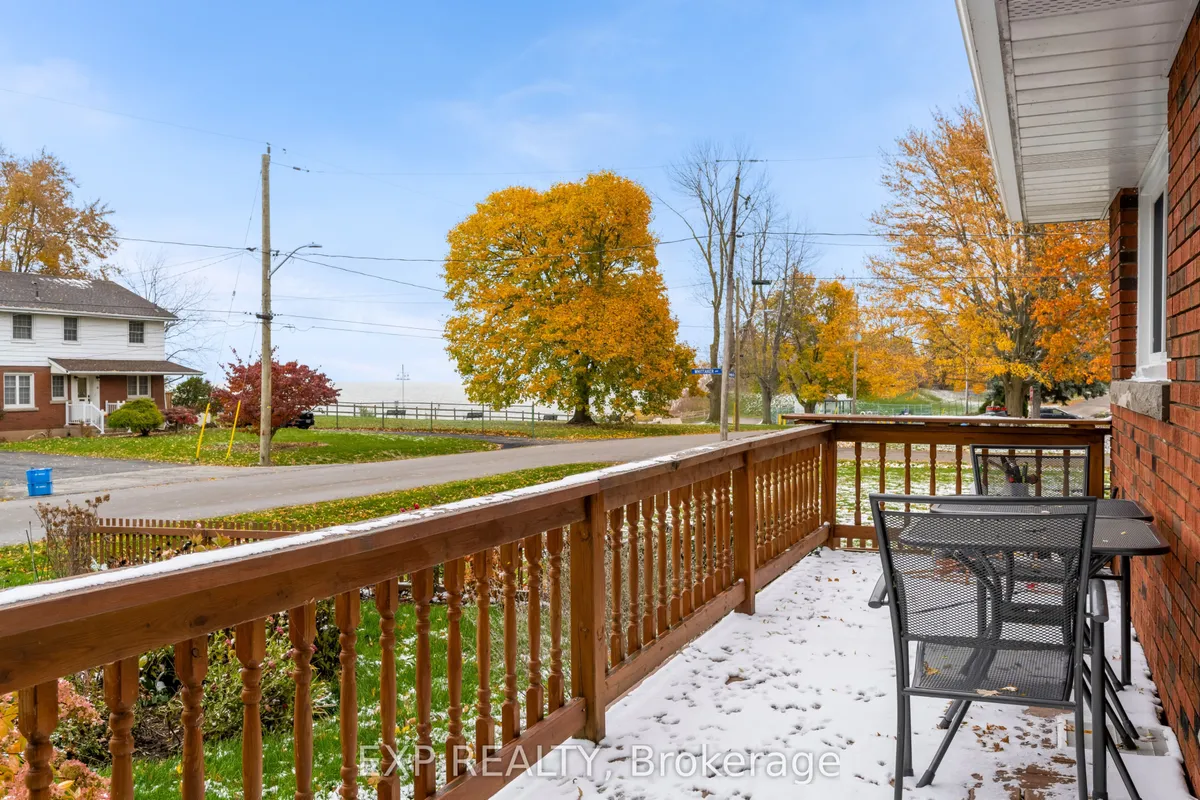 21 Lakeside Drive, ON L3M 2K9