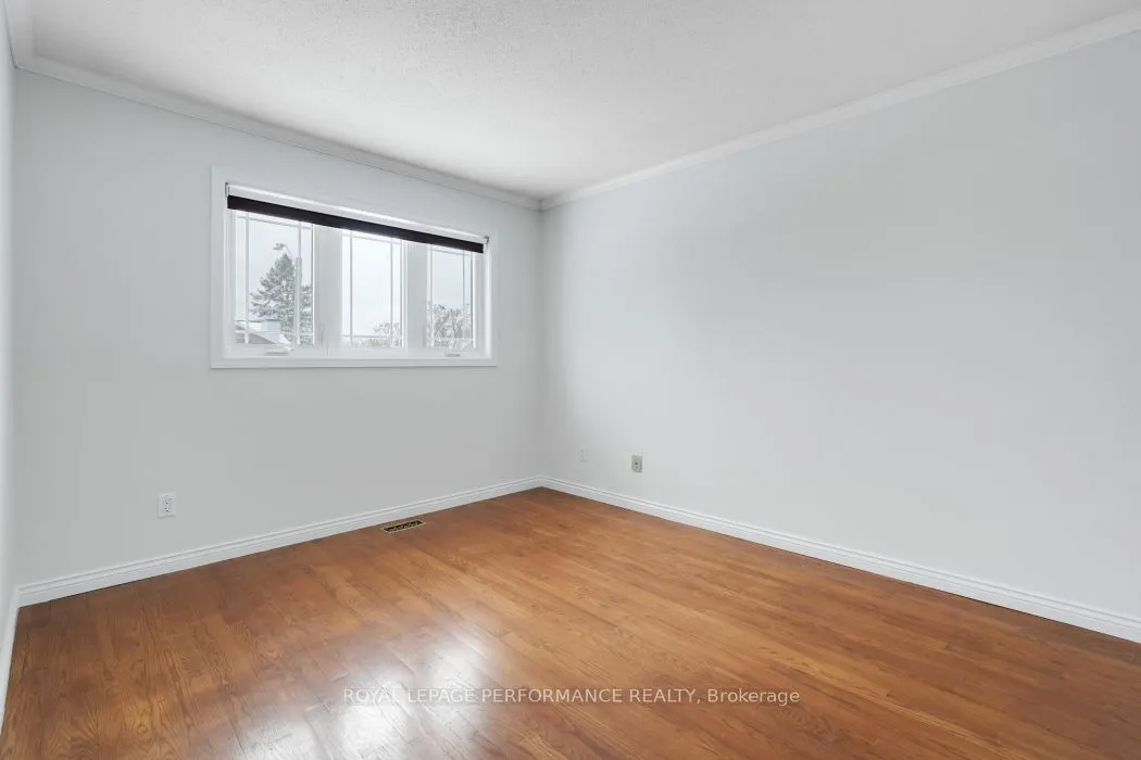 41 Saddle Crescent, ON K1G 5L4