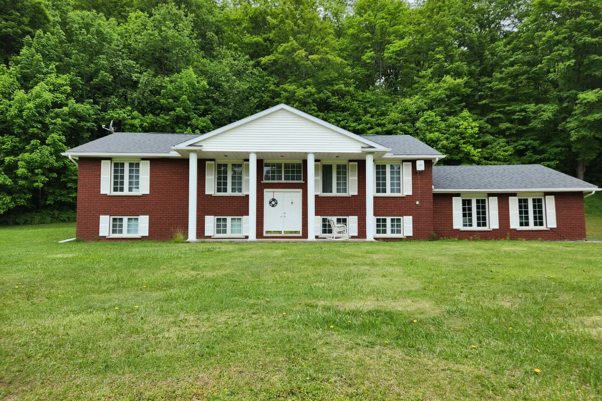 29819 28 Highway, ON K0L 1C0