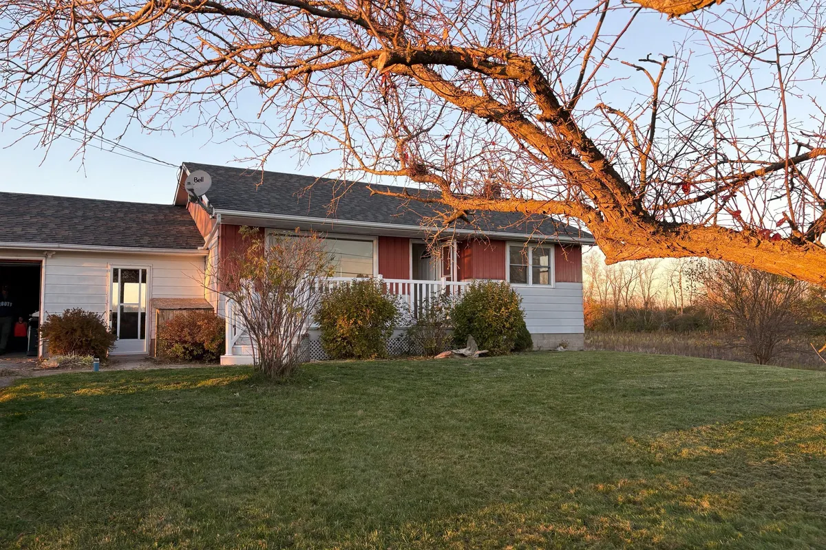 186 Grills Road, ON K8N 4Z5