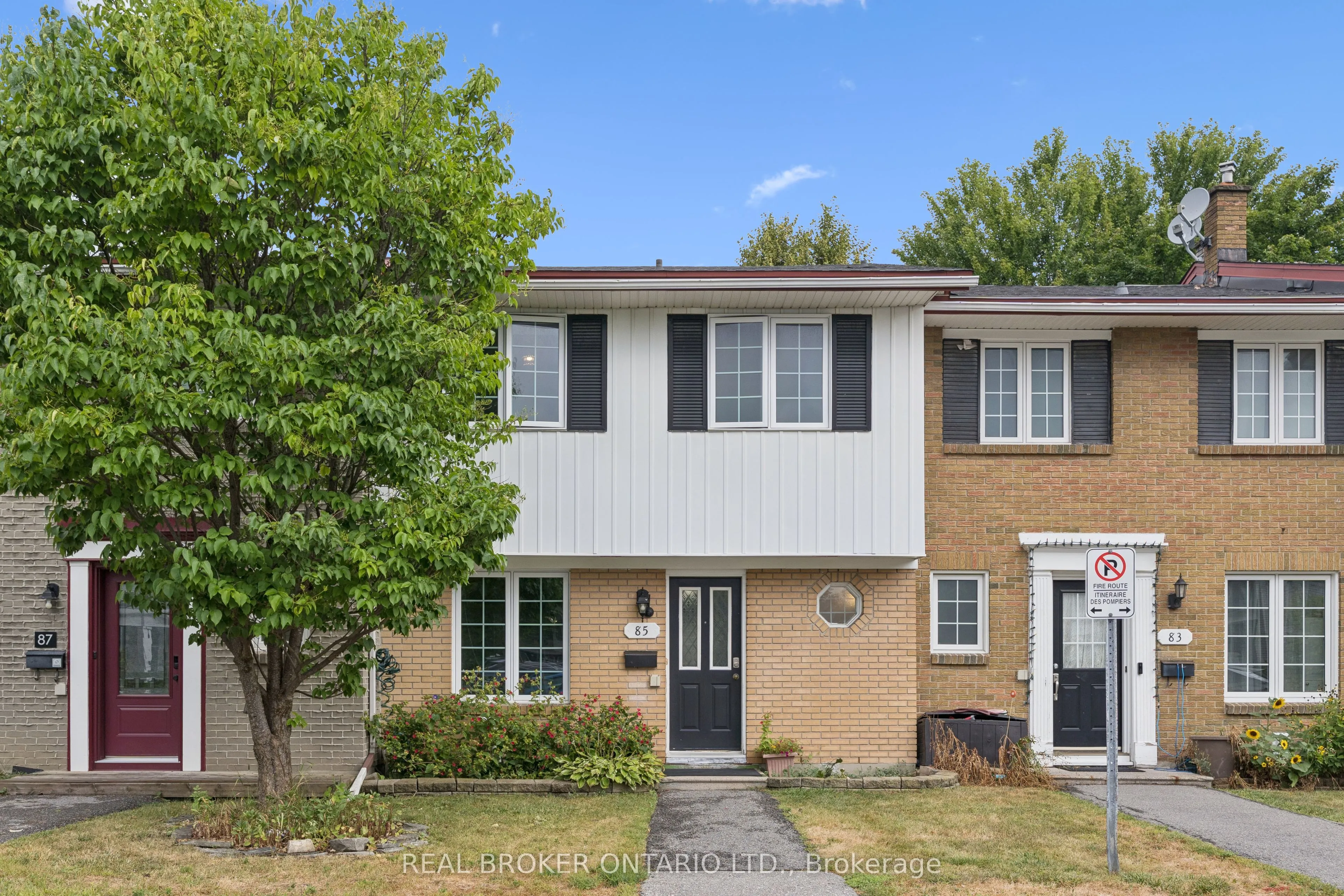 85 Monterey Drive, ON K2H 7A9