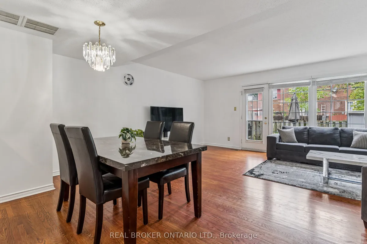 85 Monterey Drive, ON K2H 7A9