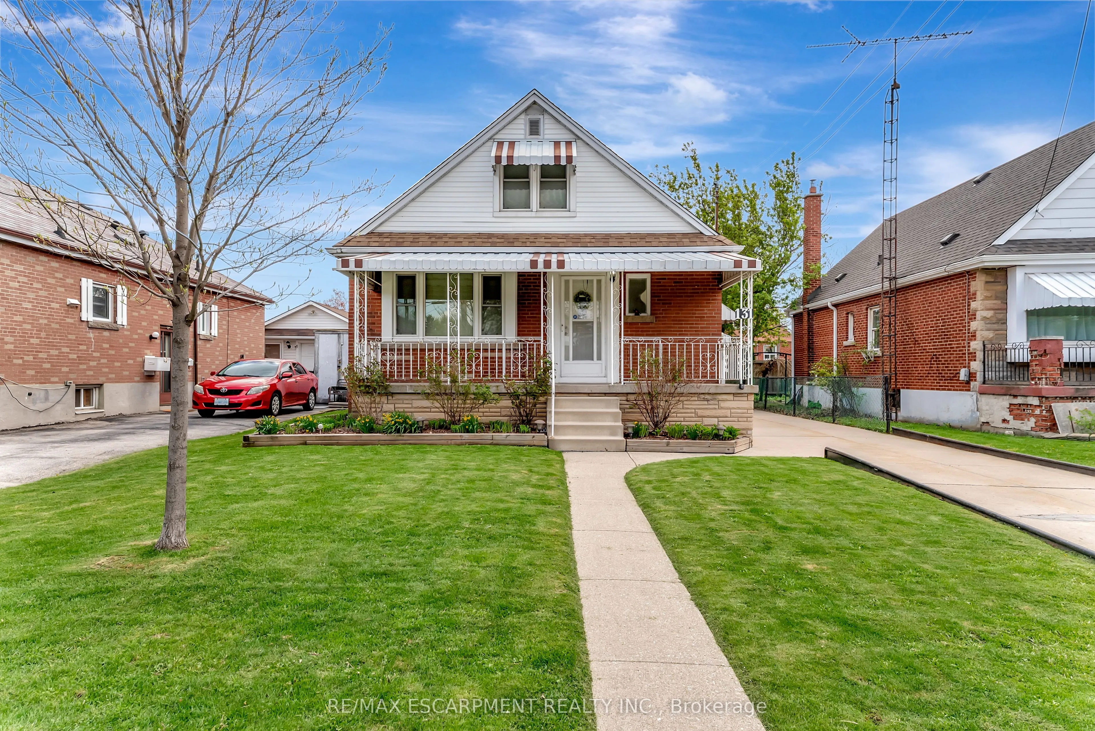 131 East 42nd Street, ON L8T 3A2