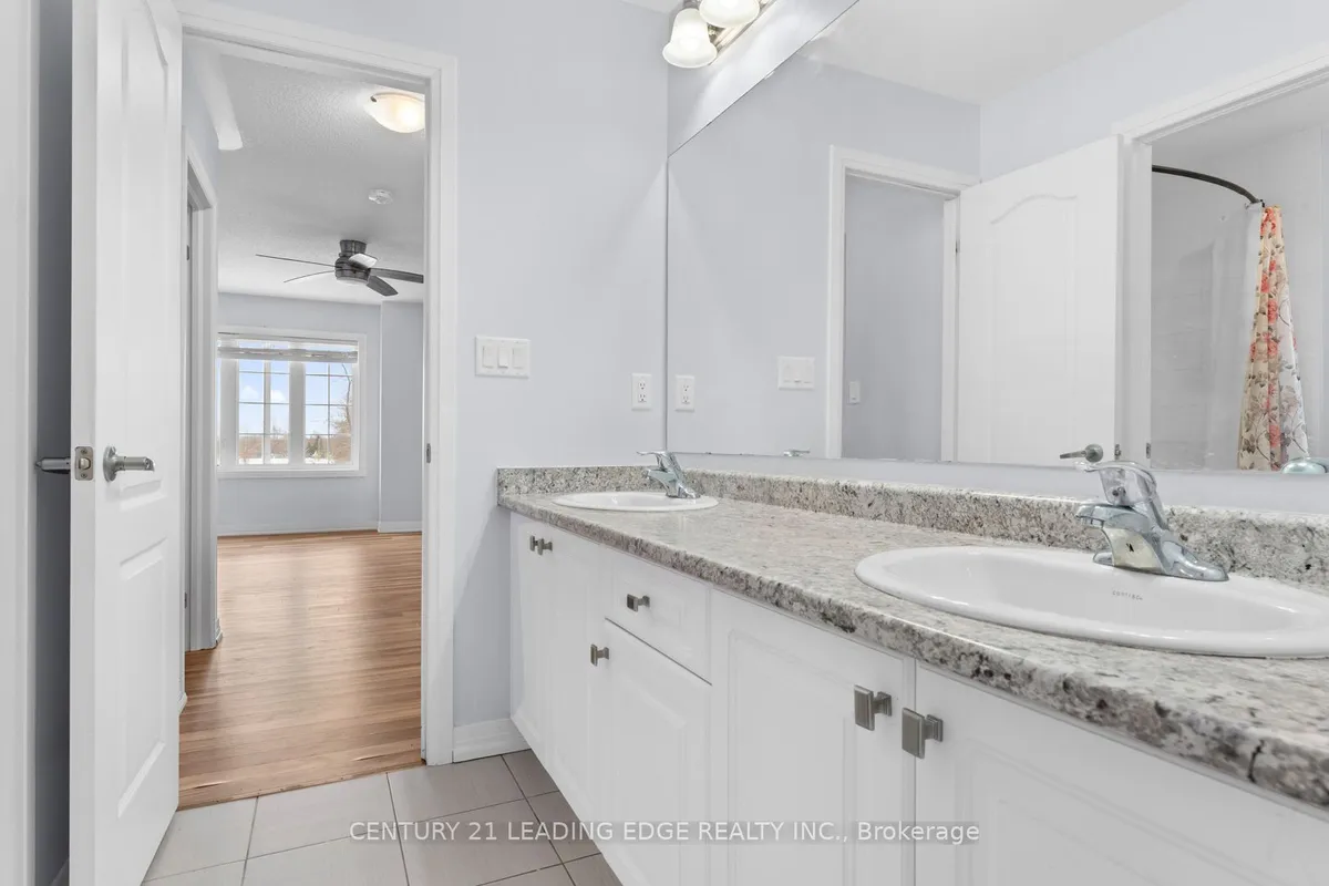 35 Rainey Drive, ON L9W 7R5