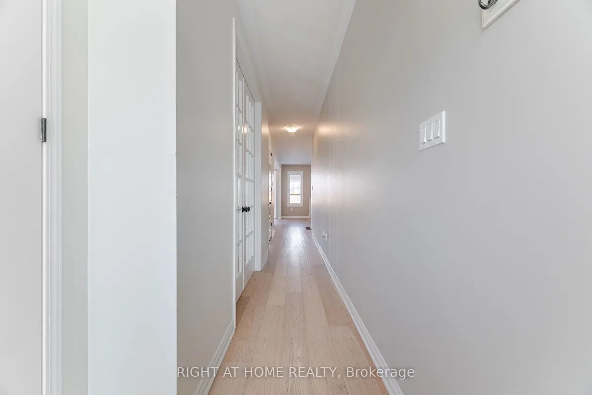 28 Pickett Place, ON N3E 0B4