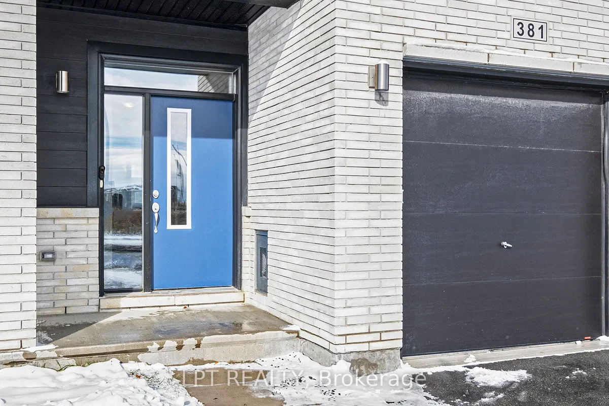 381 Cope Drive, ON K2V 0P7