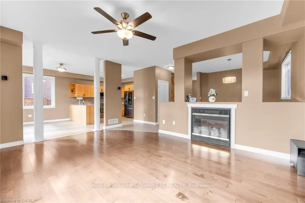 114 ARMOUR Crescent, ON L9K 1R9