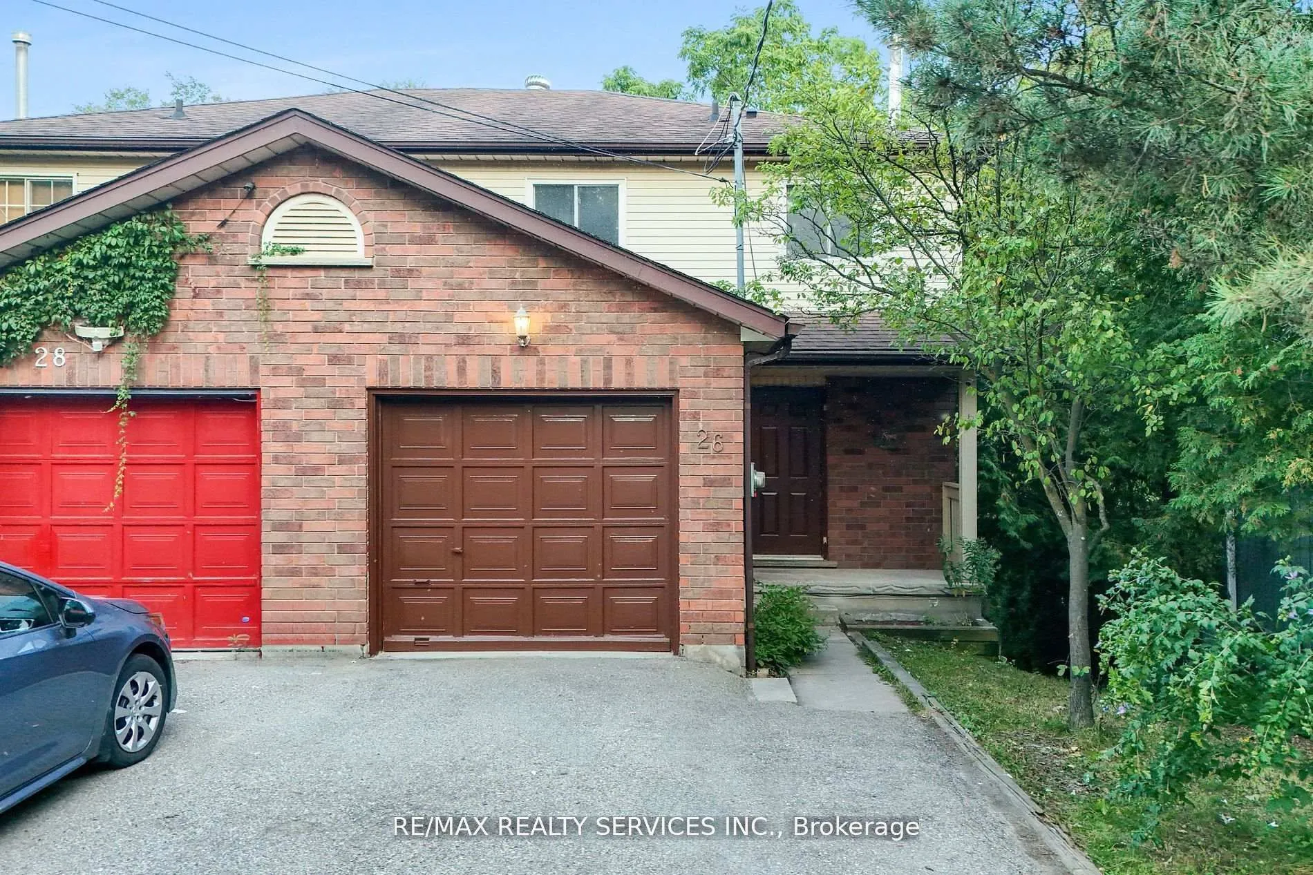 26 Woolwich Street, ON N2K 1R9