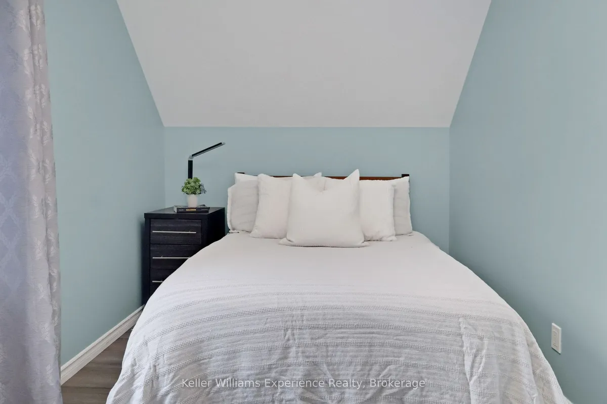 1751 3rd Avenue, ON N4K 2M3