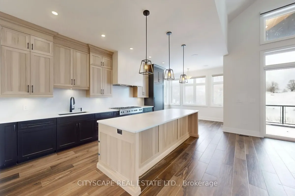 31 Whitecombe Way, ON N0B 2C0