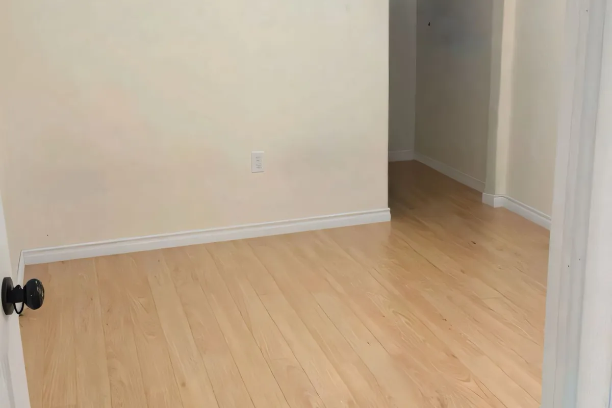 13 Moir Street, ON N6H 1H7