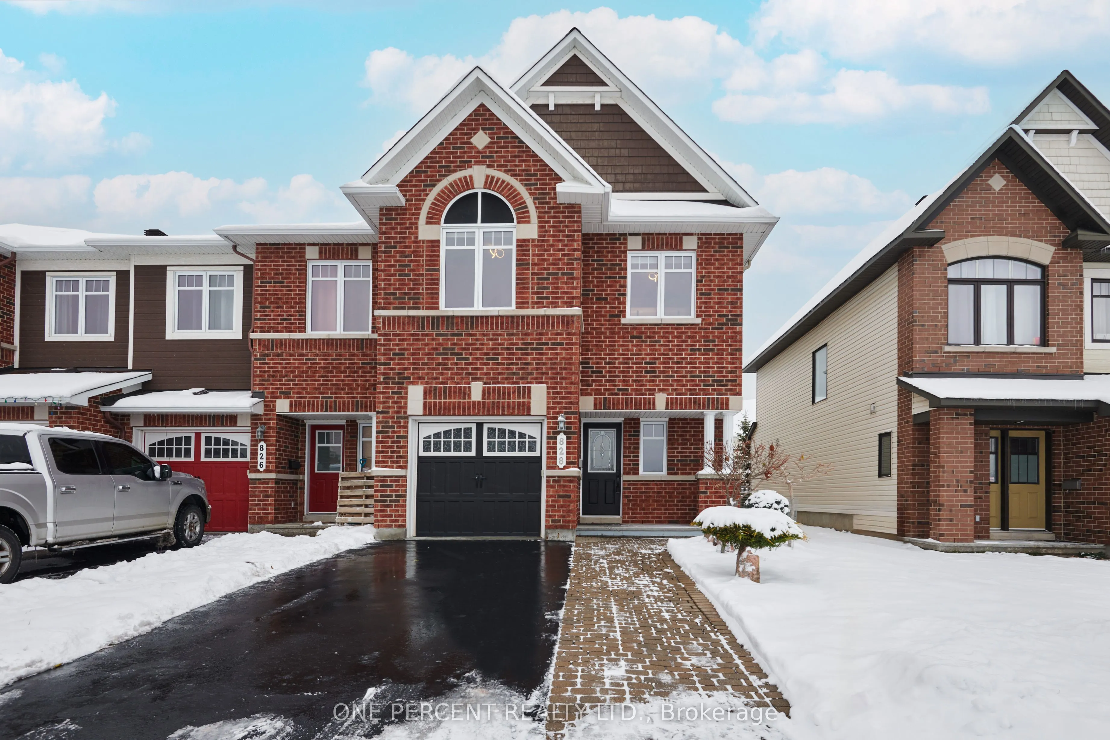 828 Ashenvale Way, ON K4A 0R3