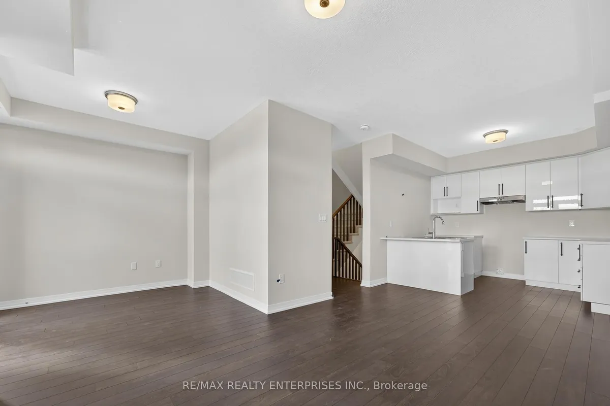 660 Colborne Street, ON N3T 5L5