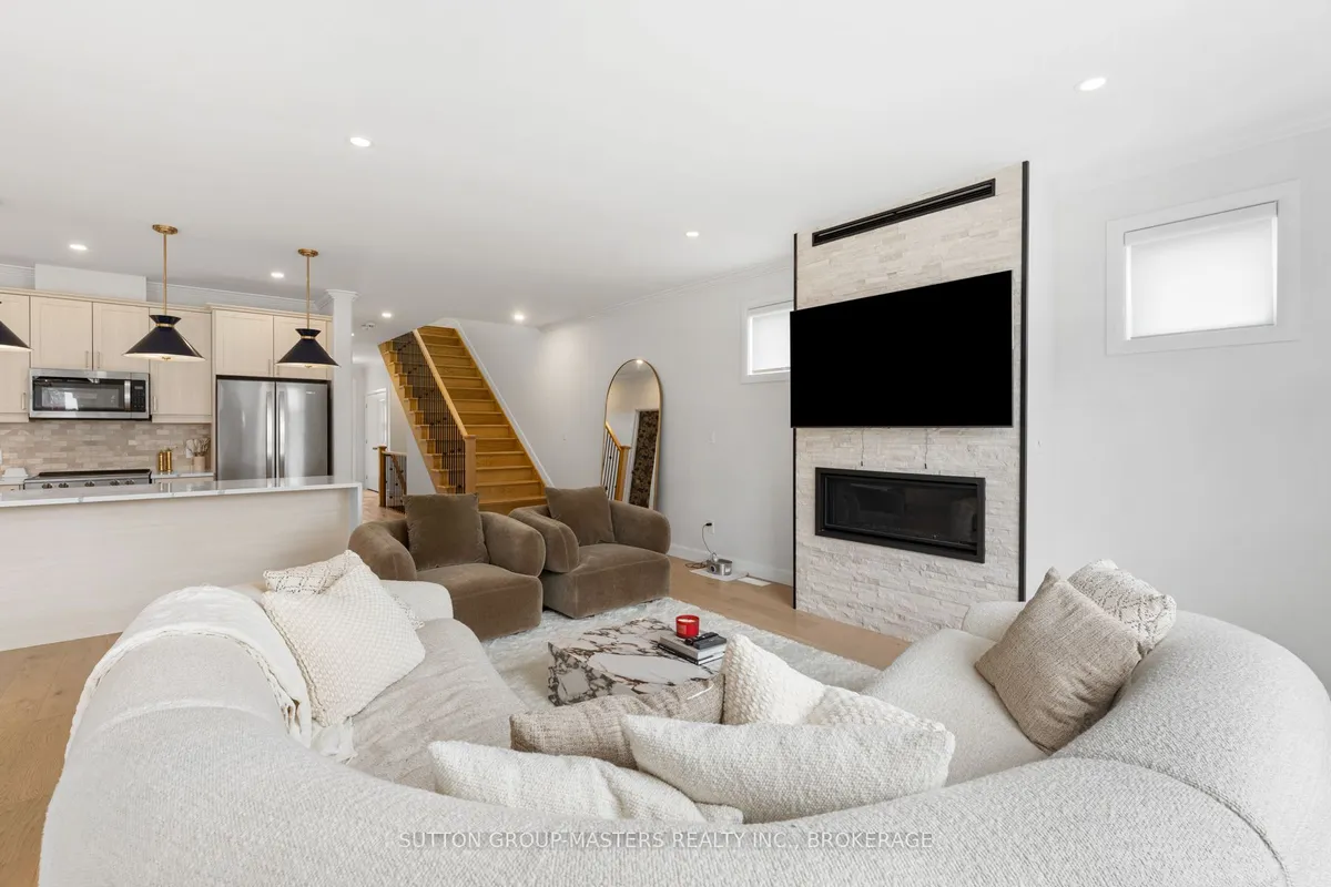 11 Walden Pond Drive, ON K7N 0E7