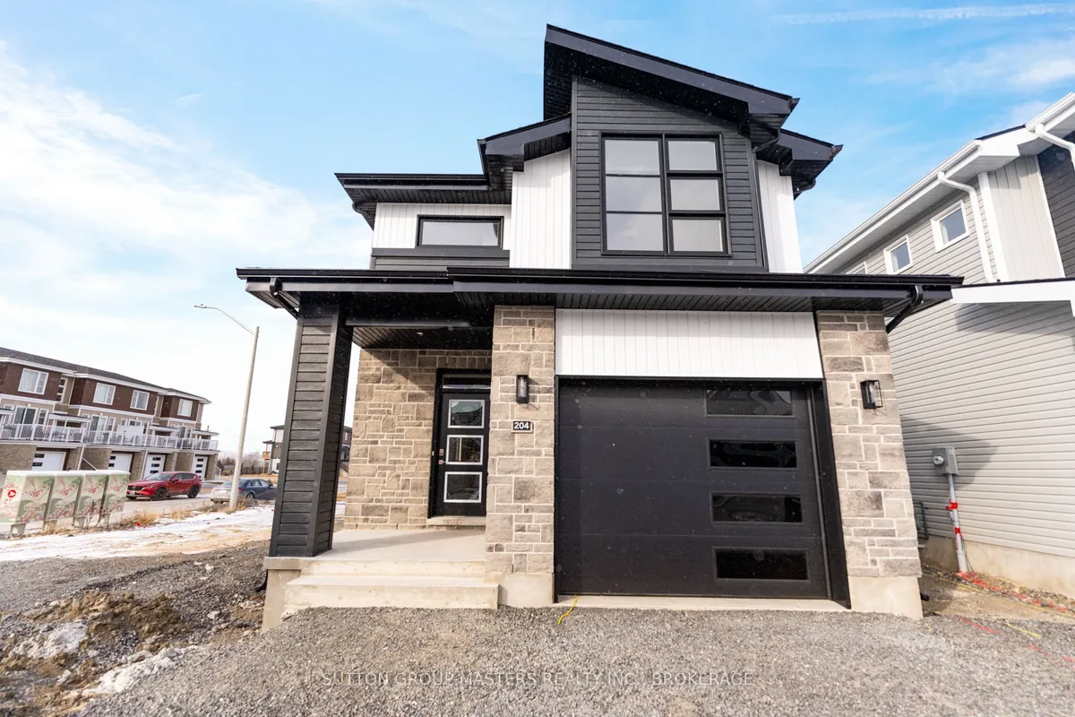 204 Superior Drive, ON K7N 0E8